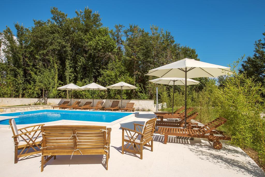 באסקה Residence Mediterraneo II מראה חיצוני תמונה