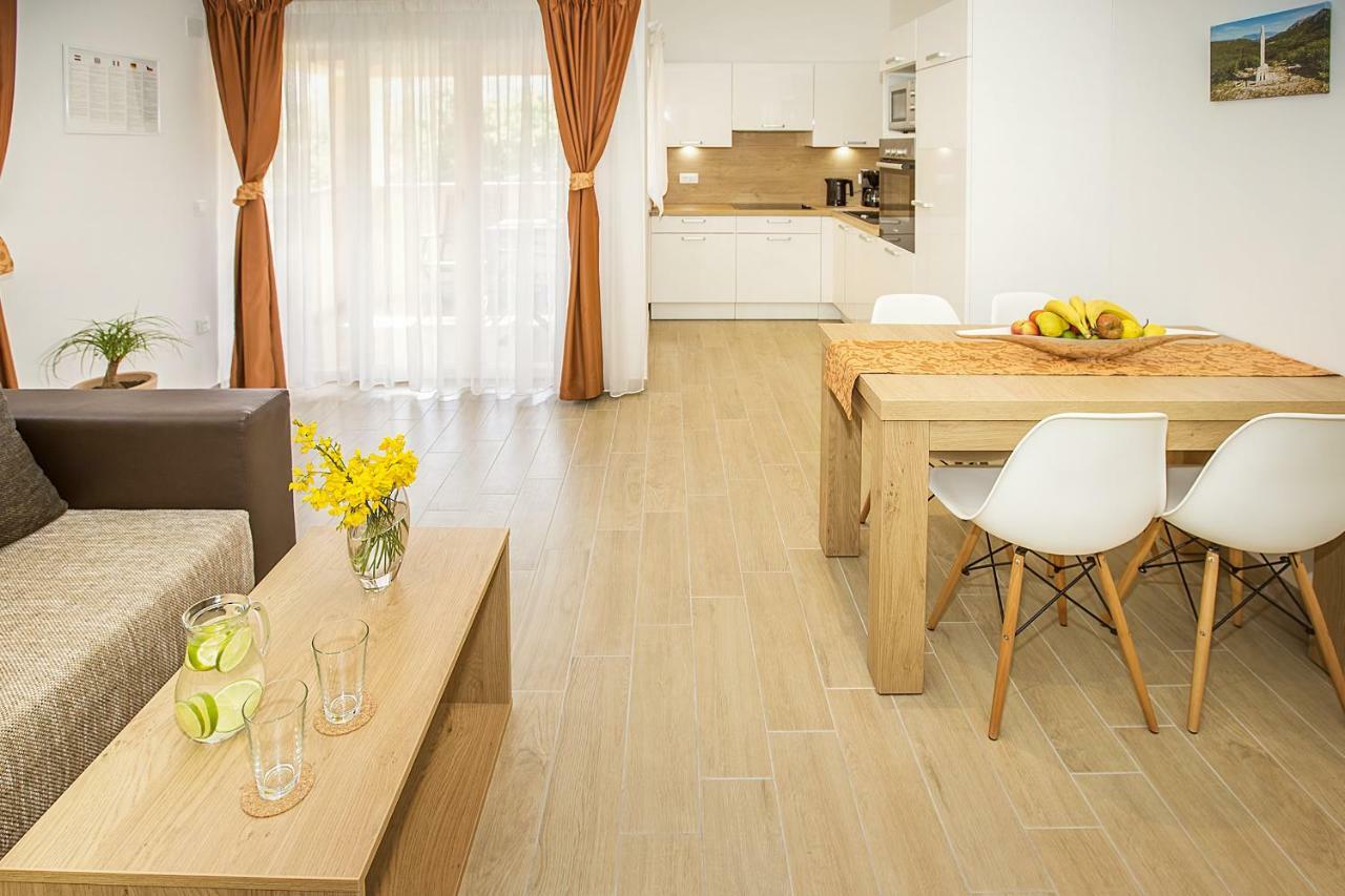 באסקה Residence Mediterraneo II מראה חיצוני תמונה