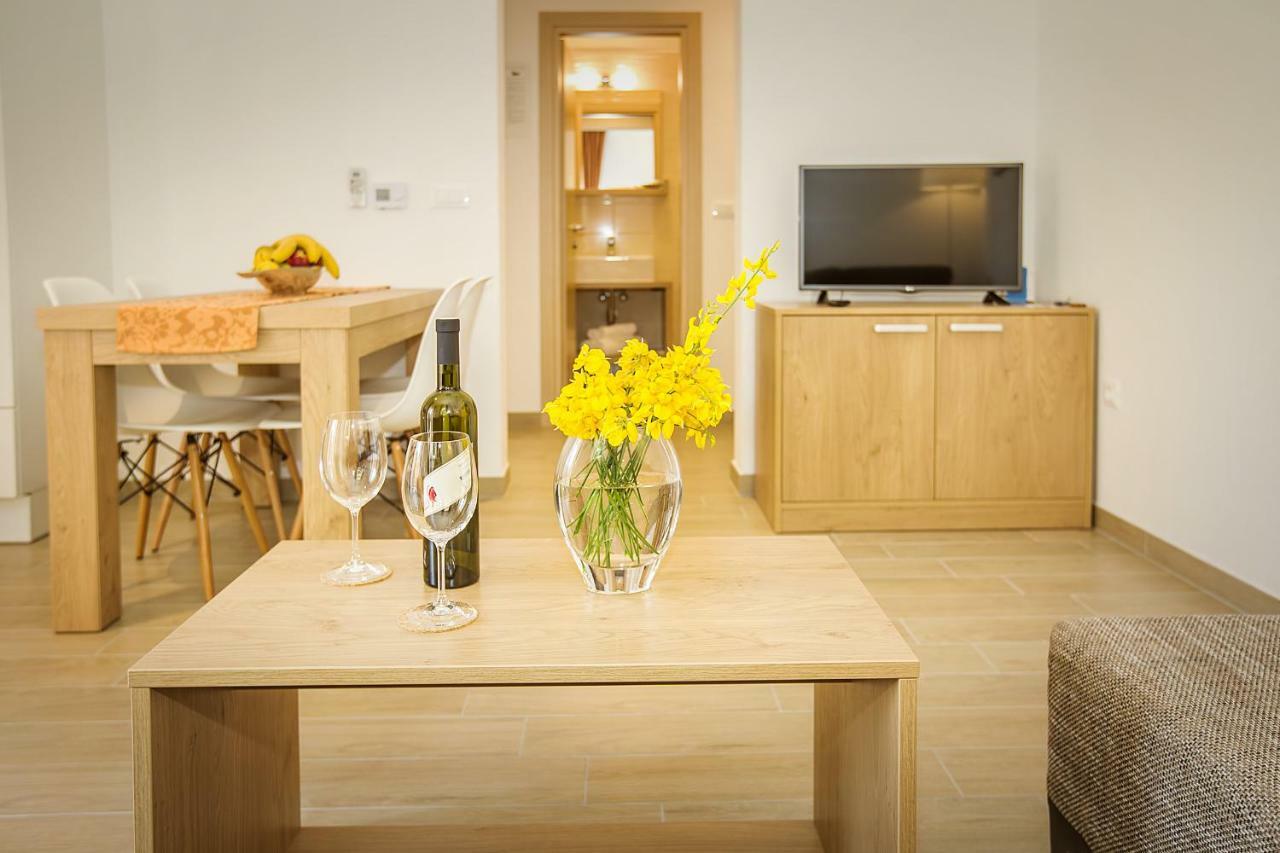 באסקה Residence Mediterraneo II מראה חיצוני תמונה