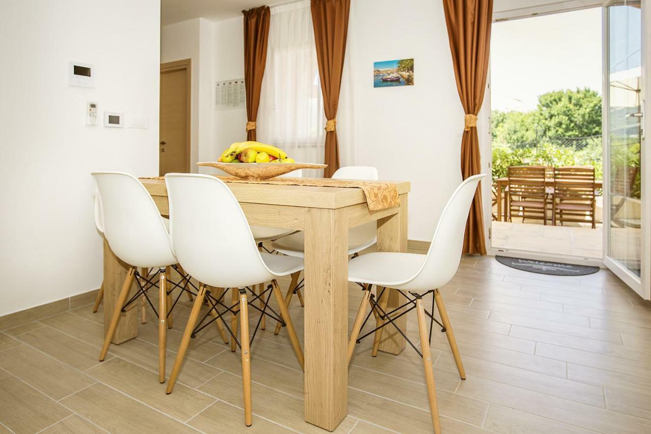 באסקה Residence Mediterraneo II מראה חיצוני תמונה